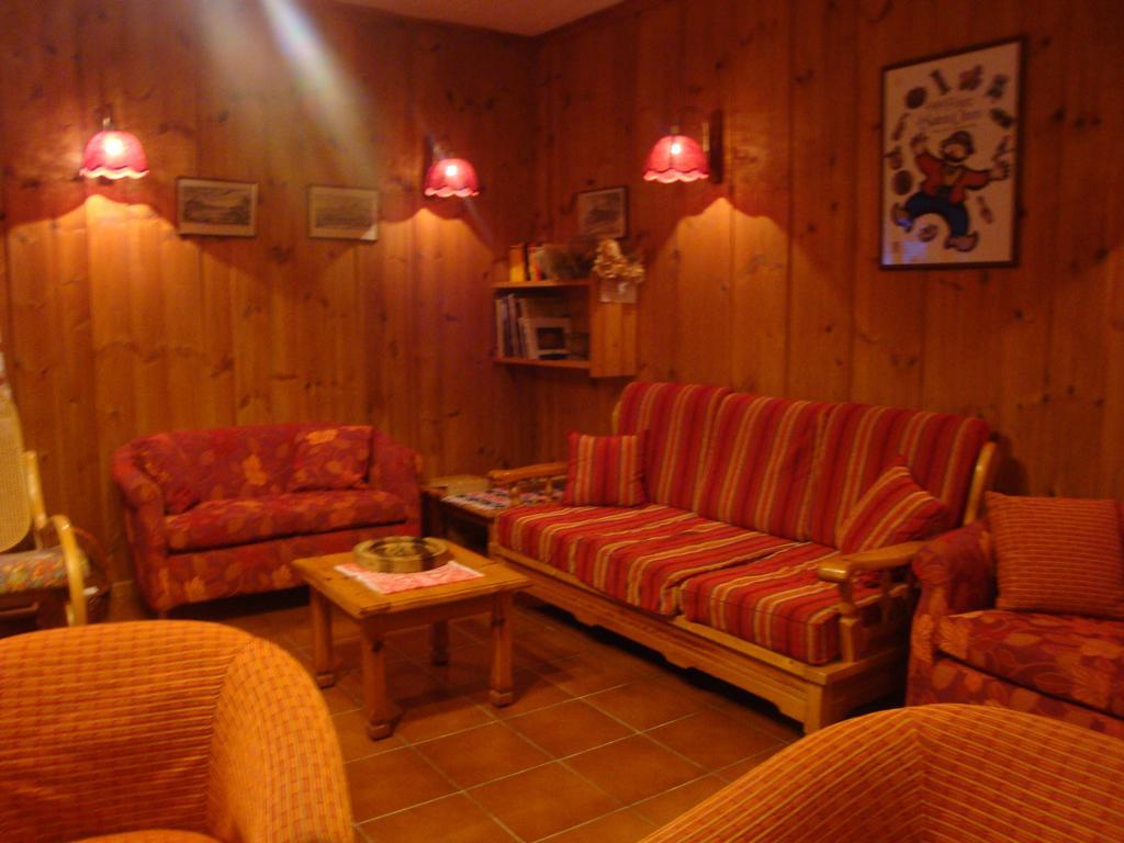 Hotel Alpe Fleurie Champoluc Eksteriør billede