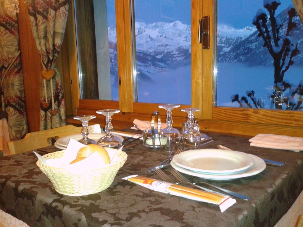 Hotel Alpe Fleurie Champoluc Eksteriør billede